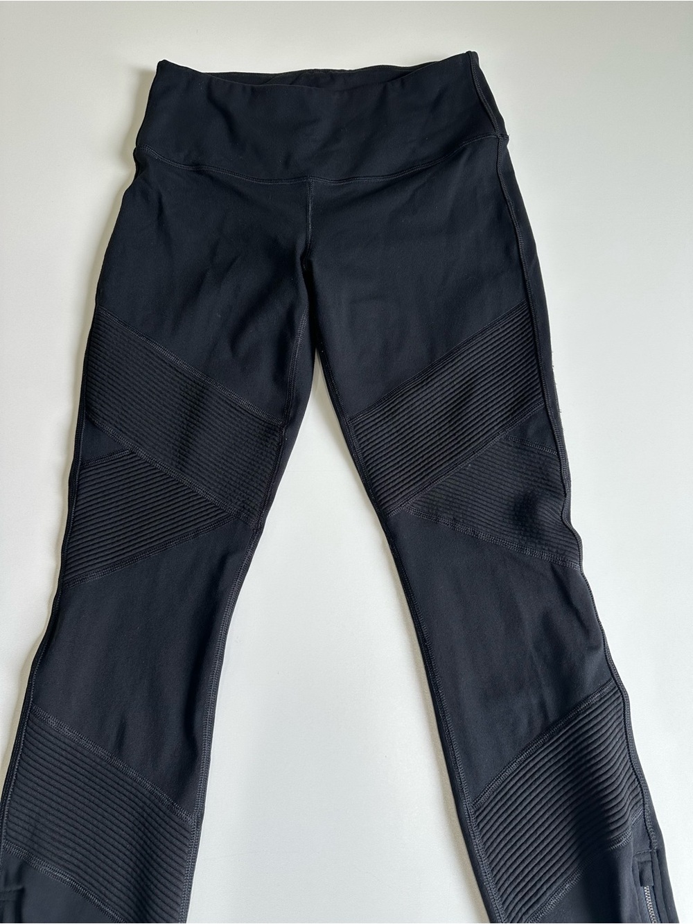 Athleta Delancey Moto Tight Women's Activewear Leggings Sz S - Color Black - Picture 10 of 15